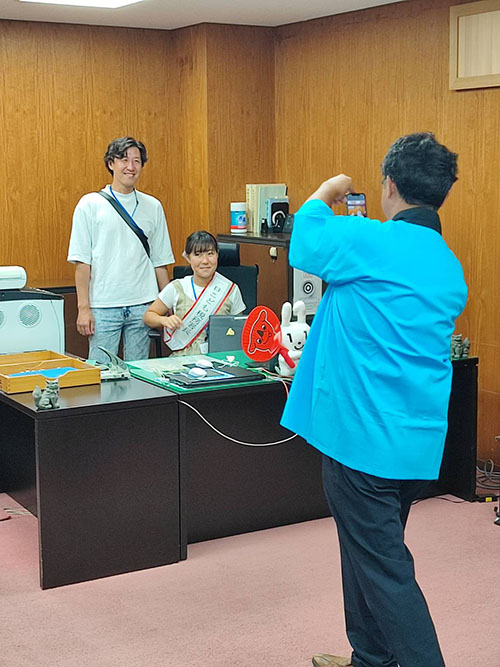 青年部会が千葉東税務署での「小学生夏休み税金教室～一日税務署長～」を開催